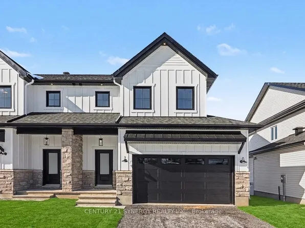 77 Villeneuve St, North Stormont, ON K0C 1W0