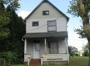 1013 Fruit Ave, Farrell, PA 16121