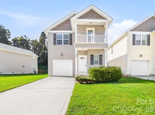 110 Lookout Point Pl, Mooresville, NC 28115
