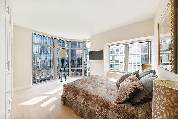 Sold by Anita Loewy, Inc | media 8