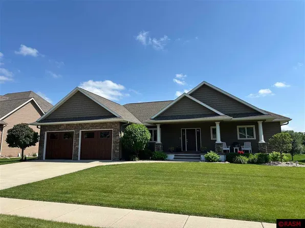 1419 11th St N, New Ulm, MN 56073