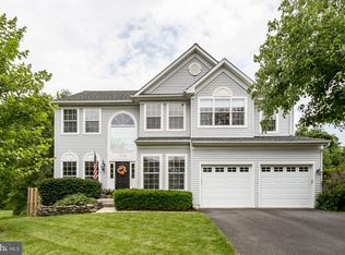 17149 Pickwick Dr, Purcellville, VA 20132