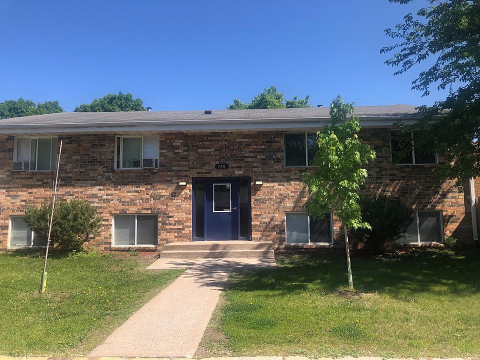 1st image of 4 Garden Ln #4