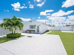 8690 Grand Canal Dr #2, Miami, FL 33144