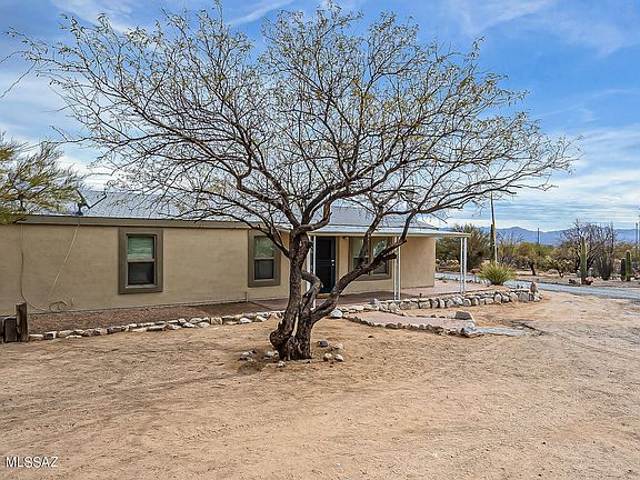 2nd image of 17000 S La Canada Dr