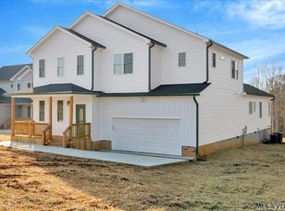 834 Starboard Dr, Bracey, VA 23919