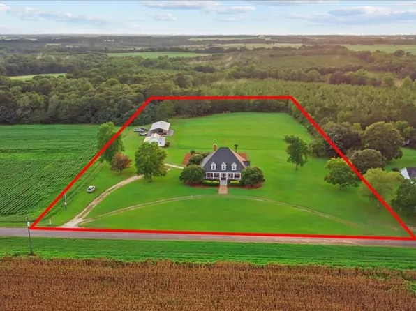 900 County Road 165, Headland, AL 36345