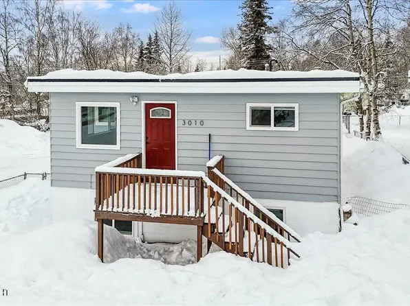 3010 Dawson St, Anchorage, AK 99503