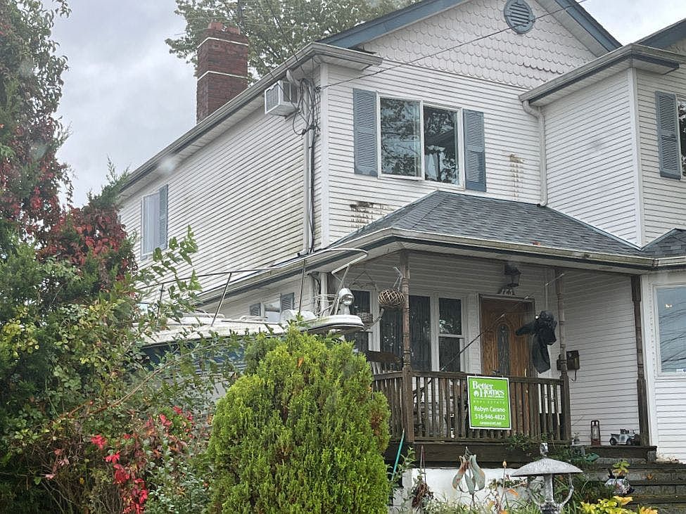 125 Forest Ave, Massapequa, NY 11758 Zillow