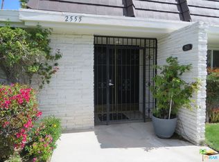 2555 E Jacaranda Rd, Palm Springs, CA 92264