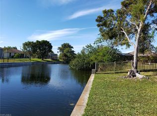 918 SW 12th Ter, Cape Coral, FL 33991