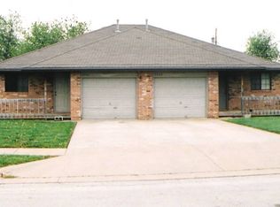 2921 W Village Dr, Springfield, MO 65807