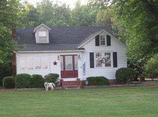 858 Monaskon Rd, Lancaster, VA 22503