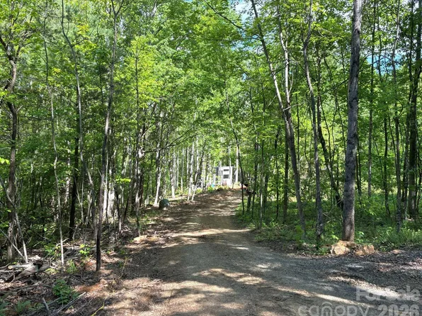 108 High Top Mountain Rd #A & B, Leicester, NC 28748