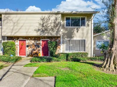 8305 La Riviera Dr, Sacramento, CA, 95826