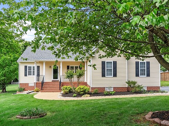 2nd image of 8374 Timberlake Green Dr