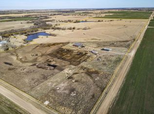 11602 S Amos Rd, Gypsum, KS 67448