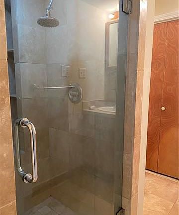 5th image of 1509 1/2 Robert St #A