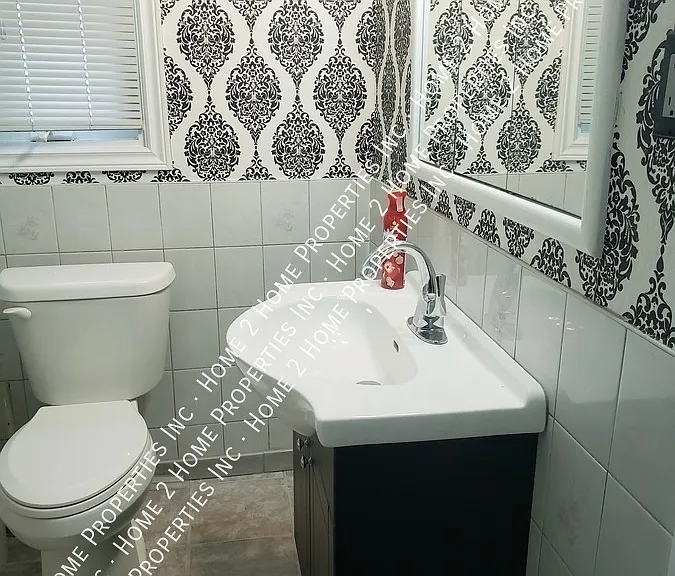 519 Oak St #MAIN — Photo 12