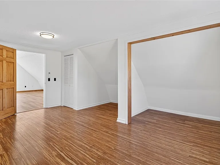 999 Salmon Creek Rd — Photo 27