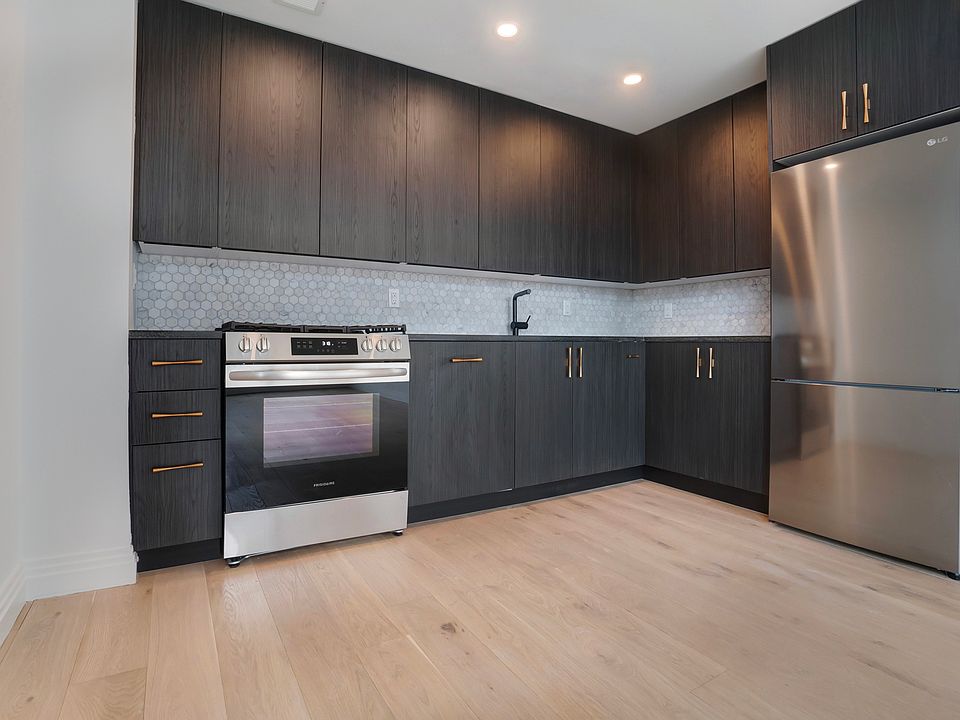 1st image of 875 4th Ave APT 601