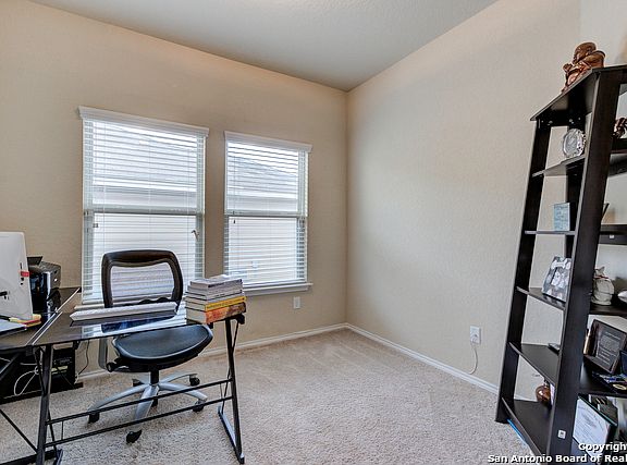 4th image of 9814 Marbach Bnd