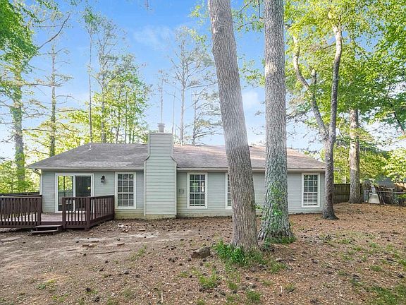 2nd image of 7853 Dogwood Way