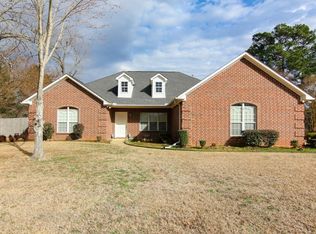 105 Sugar Ridge Ln, Texarkana, AR 71854