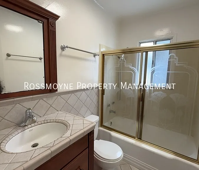 1939 N Hollywood Way #A — Photo 12