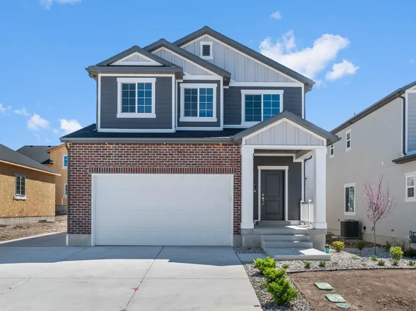 8211 W Diamond Peak Way, Magna, UT 84044