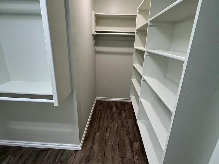 3104 Woodcrest Creek Dr — Photo 21