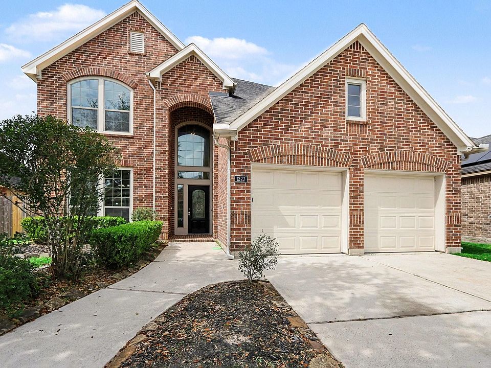 1st image of 1323 Laura Hills Ln