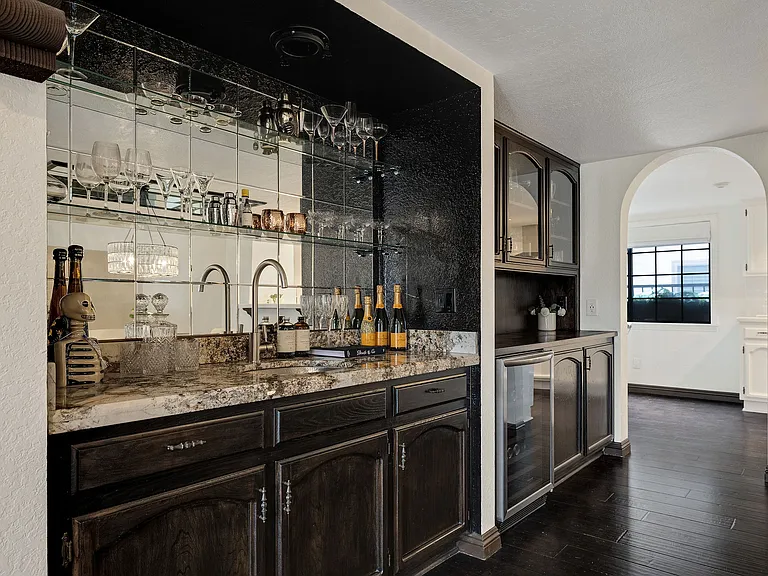 227 S Irena Ave #5 — Photo 14
