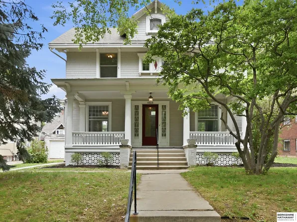 4818 Chicago St, Omaha, NE 68132