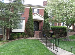 7 Riding Ridge Rd, Prospect, KY 40059