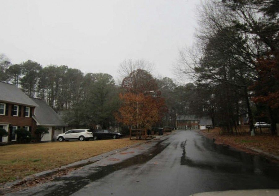 2nd image of 2903 Ledbury Ln SW