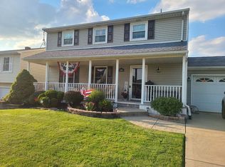 10 Gaby Ln, Cheektowaga, NY 14227