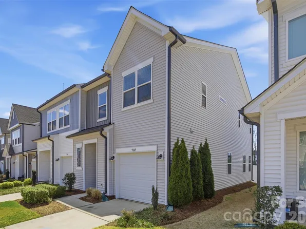 9049 Widden Way, Charlotte, NC 28269
