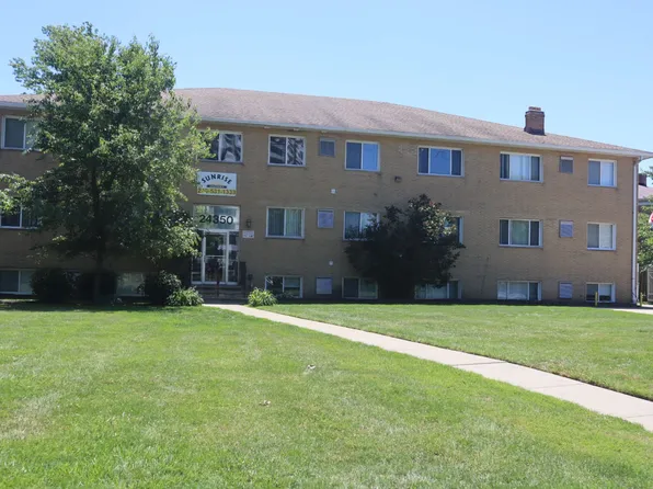 Sunrise Apartments, 24350 Lakeshore Blvd #105, Euclid, OH 44123