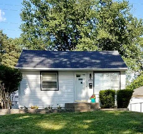 3rd image of 172 Elmdale Ct