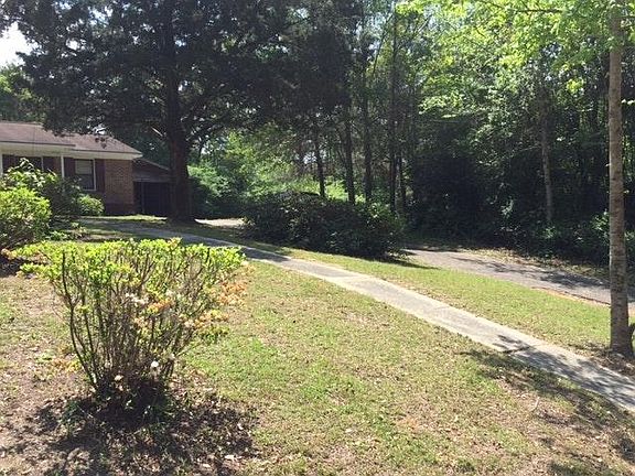 Side property view