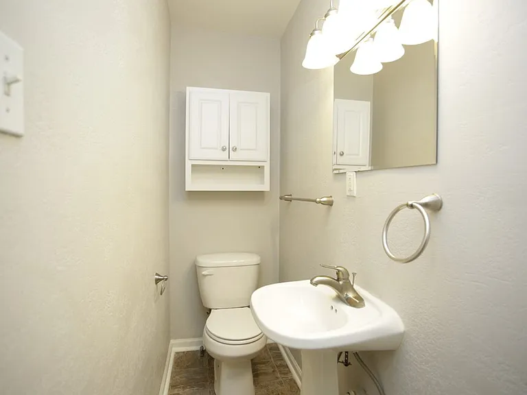 Edgemoor Townhomes — Photo 55