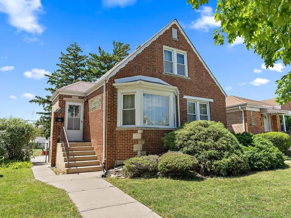 5304 N Moody Ave, Chicago, IL 60630