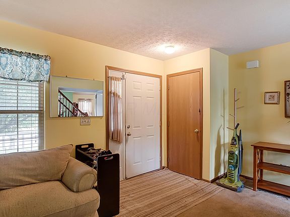 4th image of 1576 Berkhard Dr