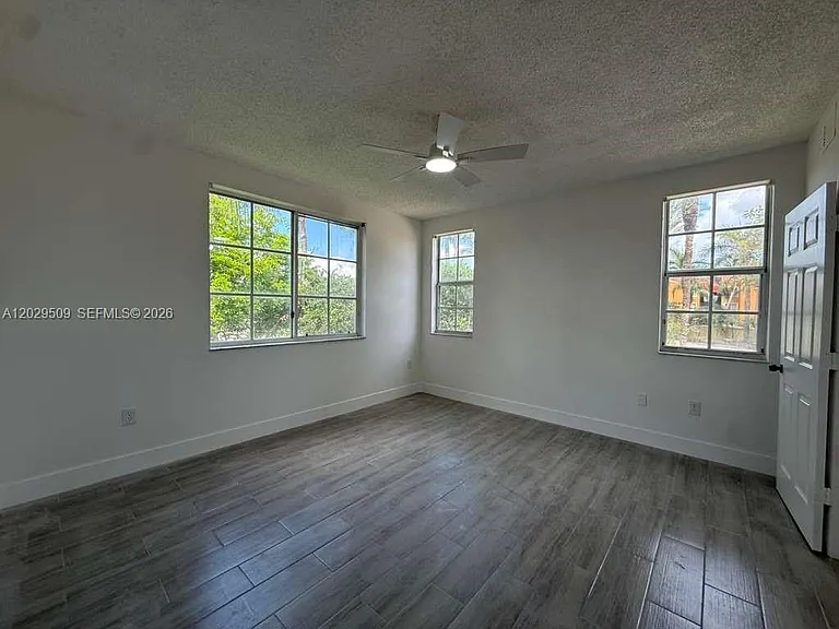 2440 E Preserve Way #208 — Photo 9