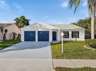 7867 Ridgewood Dr, Lake Worth, FL 33467