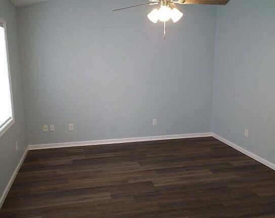 4th image of 110 Mimosa Ln