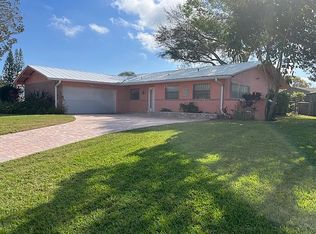 1400 Gleneagles Cir, Rockledge, FL 32955