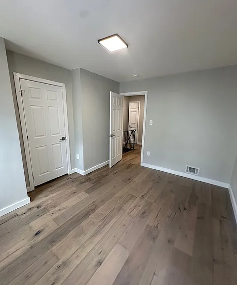 2723 Sears St — Photo 14