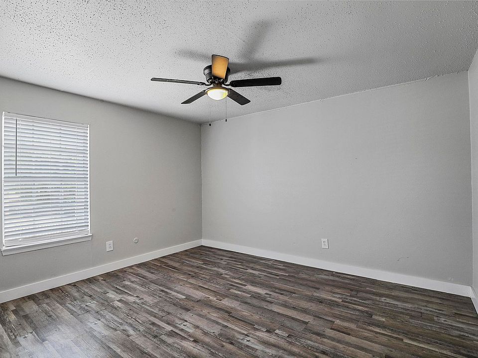 The Flats on Handley 2121 Handley Dr Fort Worth TX Zillow